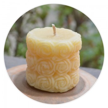 100% Pure Beeswax Rose Petal Shaped Candle